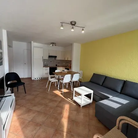 公寓 Brissago Lake Apartment *