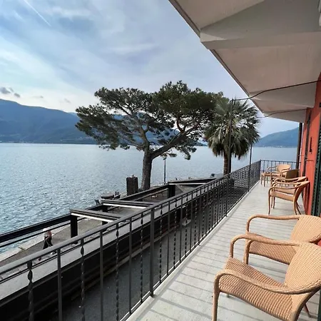 公寓 Brissago Lake Apartment 布里萨戈